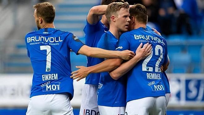 冰雪运动的 冰雪运动的